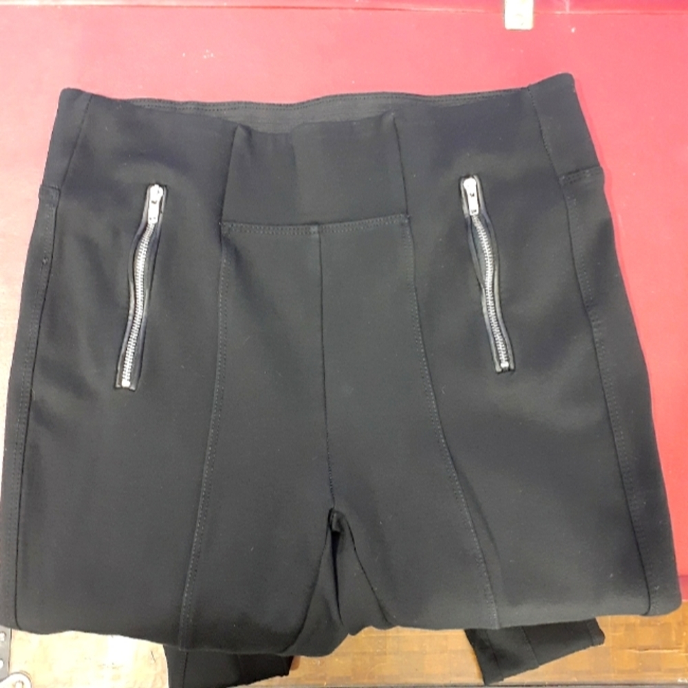 ๐ฅ3/$25๐ฅ REVAMPED HIGH WASITED PINTUCK MOTO LEGGINGS - M - Picture 5 of 9